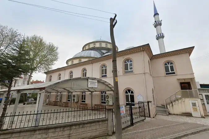 Kocaeli Derince İmam-ı Azam Cami kapak görseli