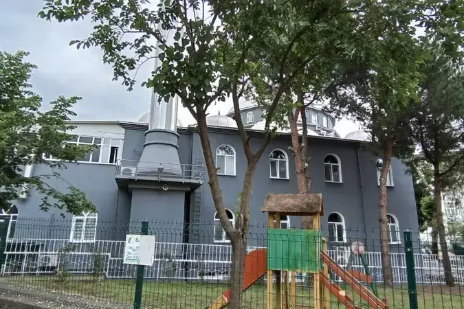 Kocaeli Derince Yenikent Merkez Cami kapak görseli