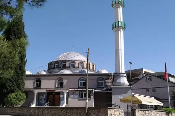 Kocaeli Derince Yenikent Mimar Sinan Cami kapak görseli