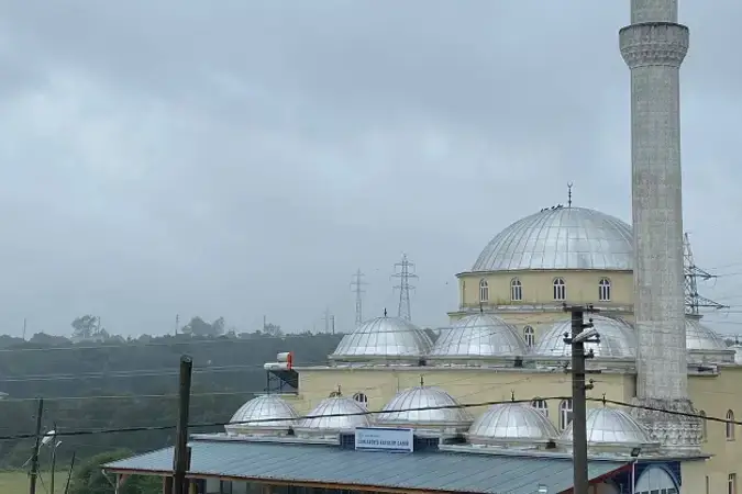 Kocaeli Gebze Cuma Mahallesi Erenler Cami kapak görseli
