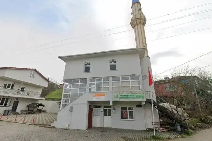 Kocaeli Gebze Kadıllı Köyü Yediyer Cami kapak görseli