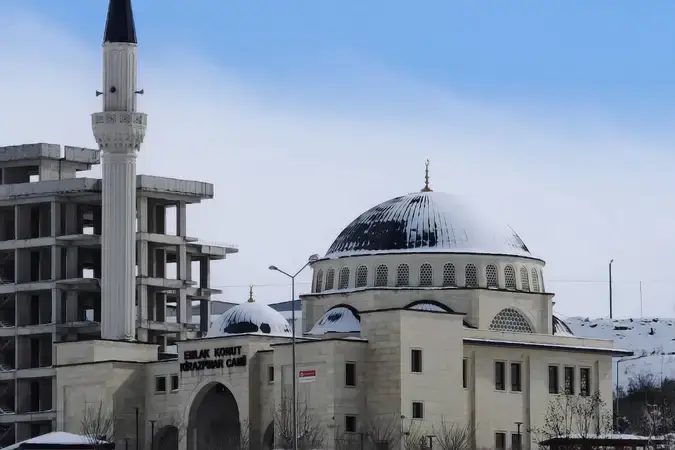 Kocaeli Gebze Kirazpınar Mahallesi Emlak Konut Cami kapak görseli