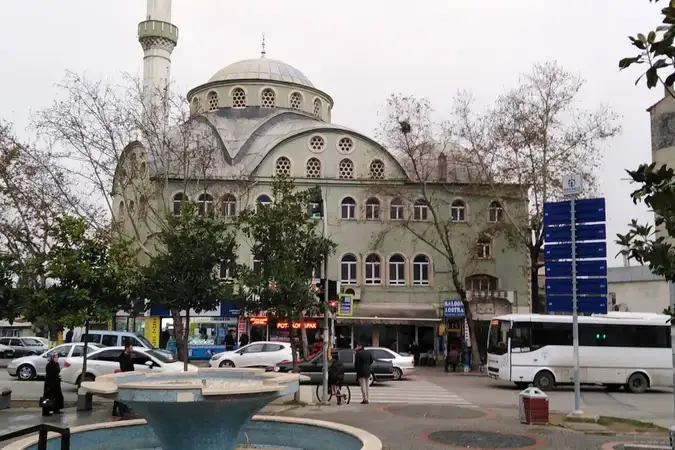 Kocaeli Gebze Yıldızlı Cami kapak görseli