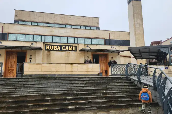 Kocaeli Gölcük Kuba Cami kapak görseli
