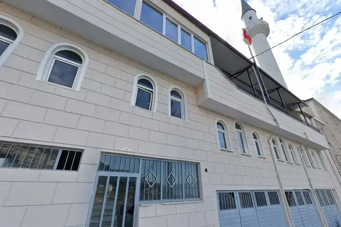 Kocaeli İzmit Hacıhızır Fatih Cami kapak görseli