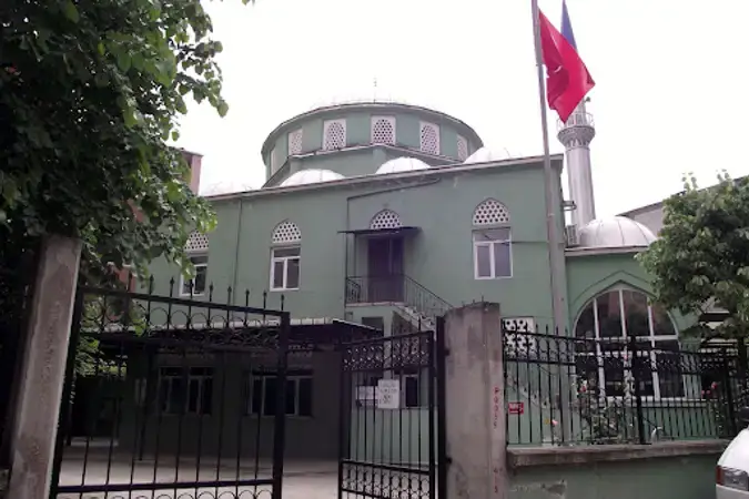 Kocaeli İzmit Kadıköy Yeşil Cami kapak görseli