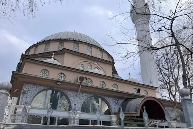Kocaeli İzmit Seka Cami kapak görseli