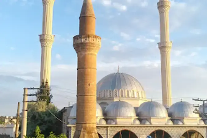Mardin Midyat Şenköy Mahallesi Ulu Cami kapak görseli
