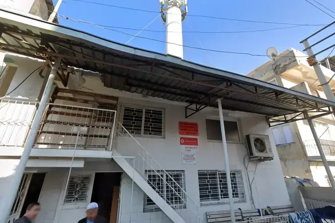 Mersin Akdeniz Şeyh Ahmed Haznevi Cami kapak görseli
