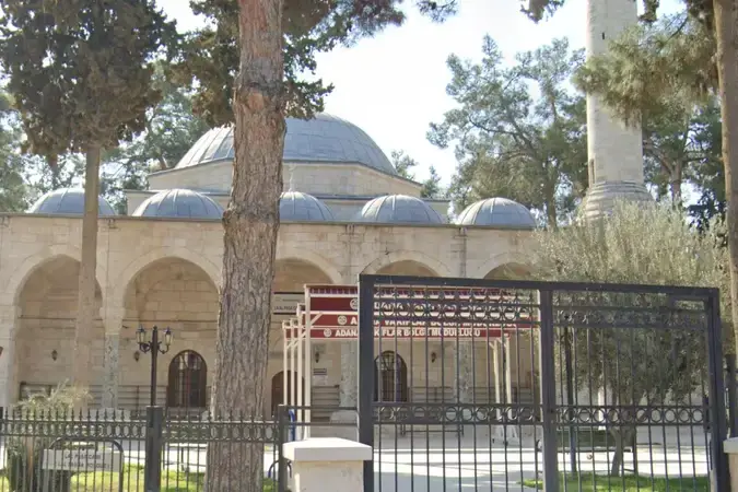 Mersin Mut Laal Paşa Cami kapak görseli