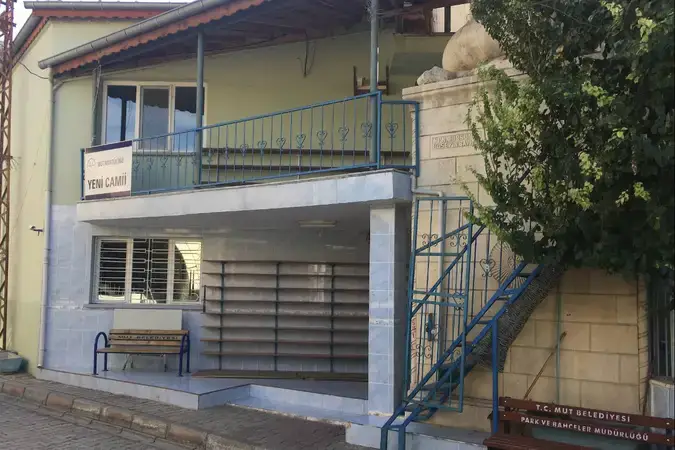 Mersin Mut Yeni Cami kapak görseli