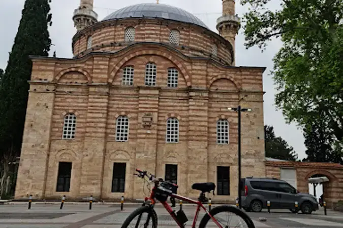 Mersin Tarsus Emir Sultan Cami kapak görseli