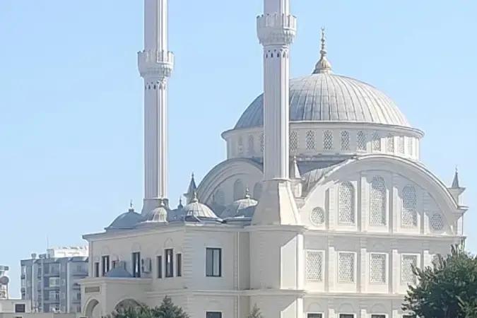 Mersin Yenişehir Hacı Mehmet Bayam Camii kapak görseli