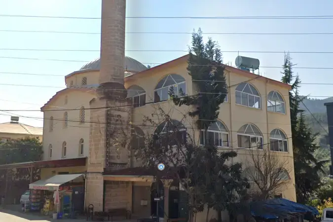 Mersin Yenişehir Karahacılı Köyü Cami kapak görseli