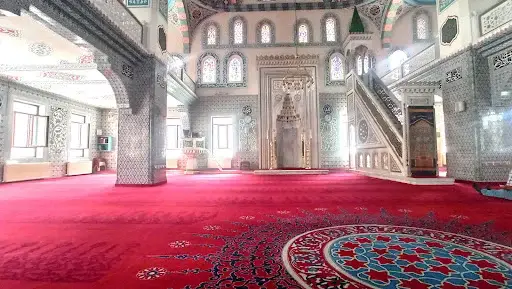 İstanbul Kağıthane Seyrantepe İsmail Hoca Cami (Merkez Cami) kapak görseli