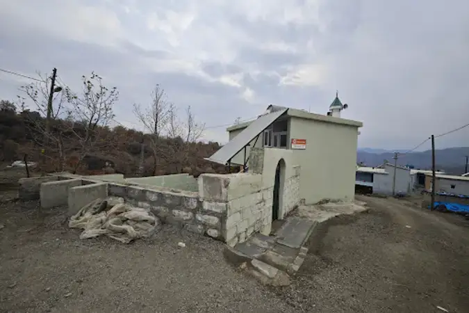 Siirt Baykan Çukurtaş Mezrası Molla Abdülkadir Cami kapak görseli