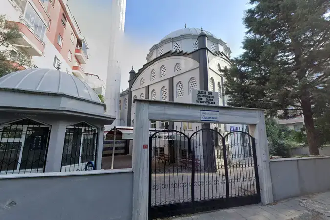 Çalışkan Cami kapak fotoğrafı