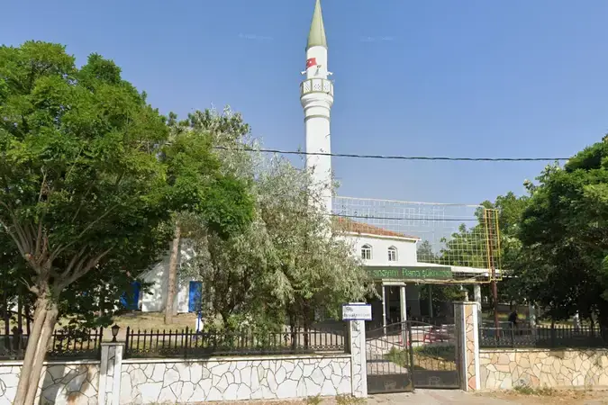 Önerler Köyü Cami kapak fotoğrafı