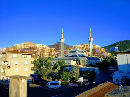 Yedpa Cami kapak fotoğrafı