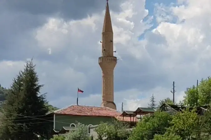 Doymuş Köy Cami kapak fotoğrafı