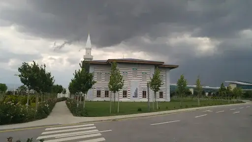Esenboğa Havalimani Yıldırım Beyazit Cami kapak fotoğrafı