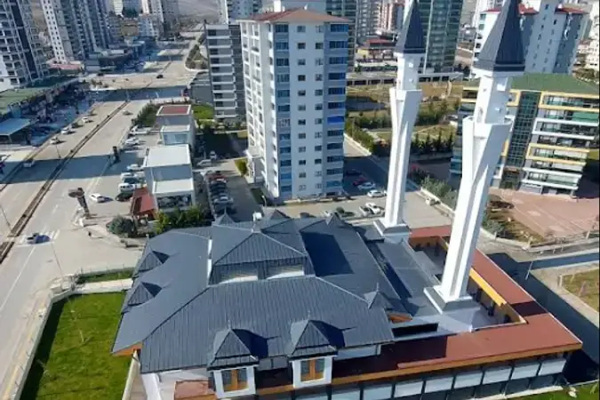Bağlıca Merkez Cami kapak fotoğrafı
