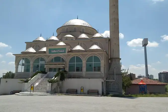 Hacı Emire Cantürk Cami kapak fotoğrafı