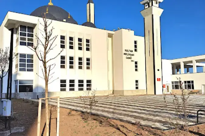 Sultan Melikşah Cami kapak fotoğrafı