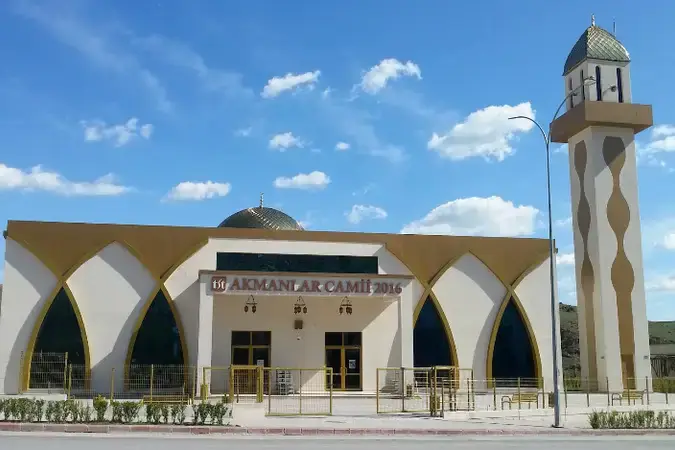 Akmanlar Cami kapak fotoğrafı