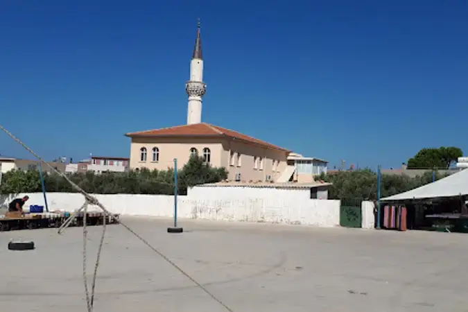 Yalıköy Cami kapak fotoğrafı