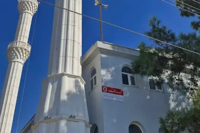 Akyeniköy Abdülhamit Han Cami kapak fotoğrafı