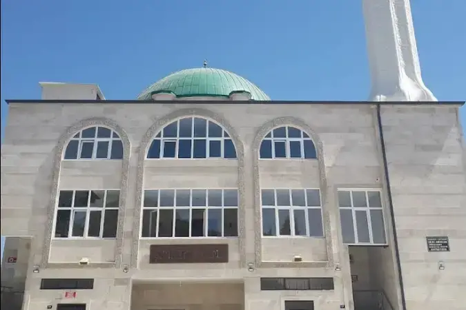 Altınkum Şehitler Cami kapak fotoğrafı