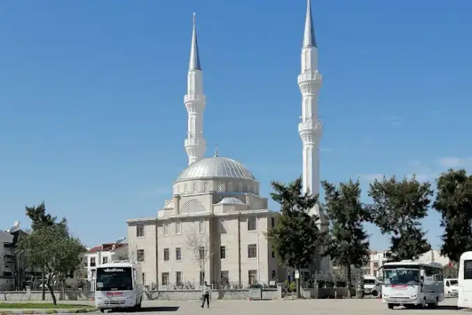 Hayırseverler Cami kapak fotoğrafı