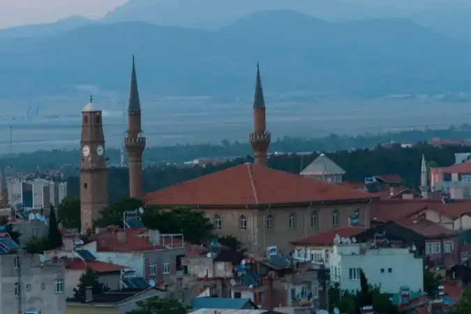 Ulu Cami ( Cami-i Kebir ) kapak fotoğrafı