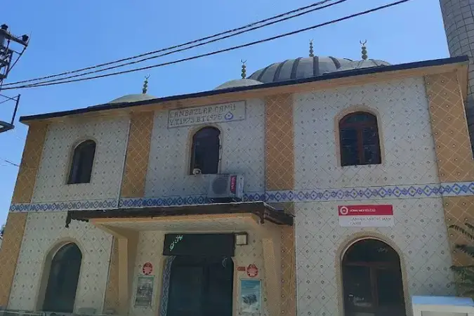 Canbazlar Köyü Cami kapak fotoğrafı
