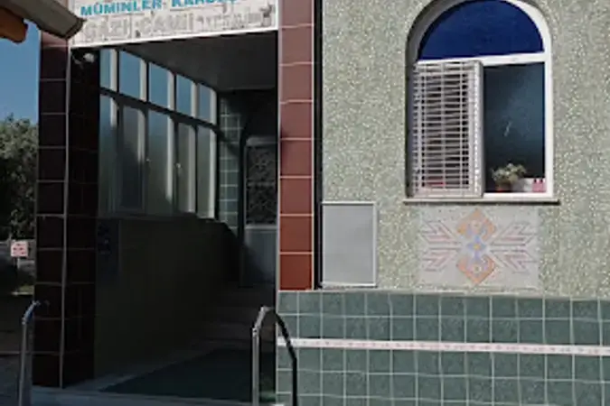 Gazi Mh. Cami kapak fotoğrafı
