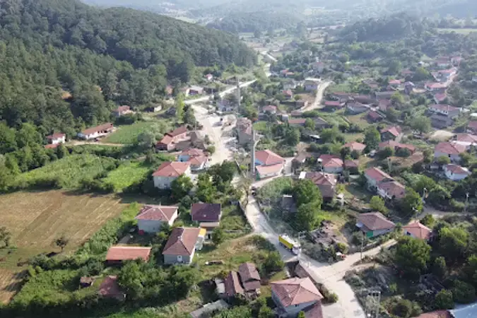 Güvem Mahallesi Cami kapak fotoğrafı