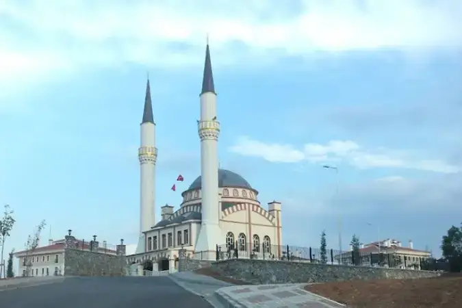 Kızılcıklı Toki Cami kapak fotoğrafı