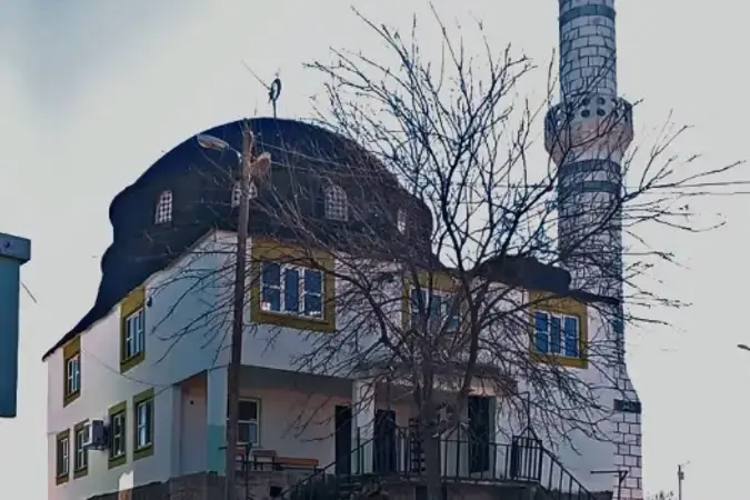 Taban Mh.y.otluk Cami kapak fotoğrafı