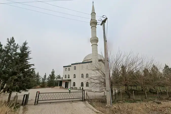 Çölgüzeli Mahallesi Cami kapak fotoğrafı