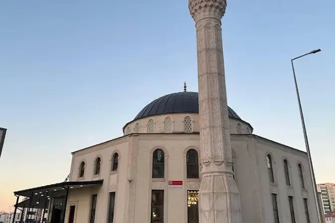 Hz. Abbas Cami kapak fotoğrafı