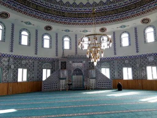 Yunus Emre Cami kapak fotoğrafı
