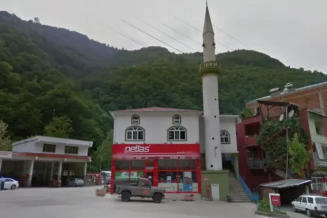 Fatih Mahallesi Cami kapak fotoğrafı