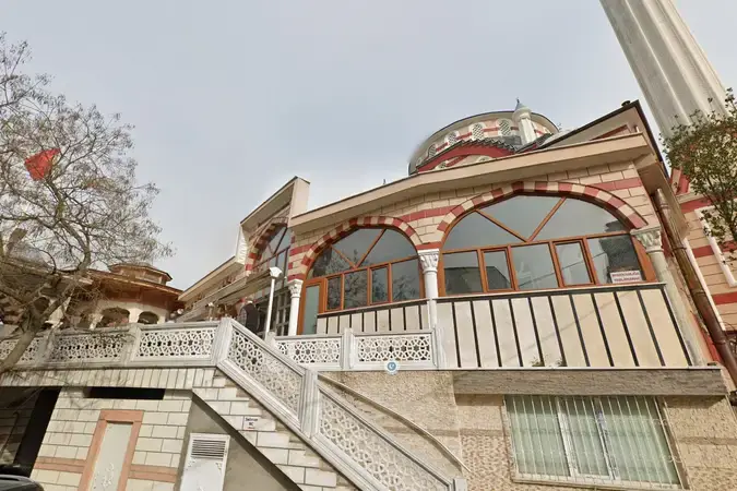 Yusa Cami kapak fotoğrafı