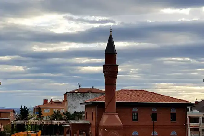 Hattat Hasan Çelebi Cami kapak fotoğrafı