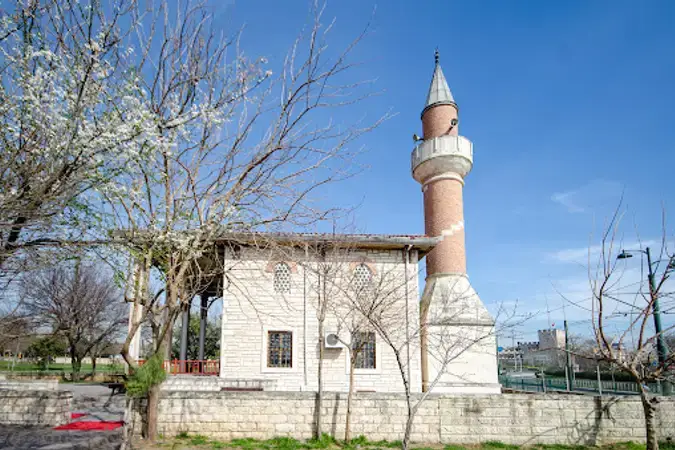 İlyaszade Cami kapak fotoğrafı