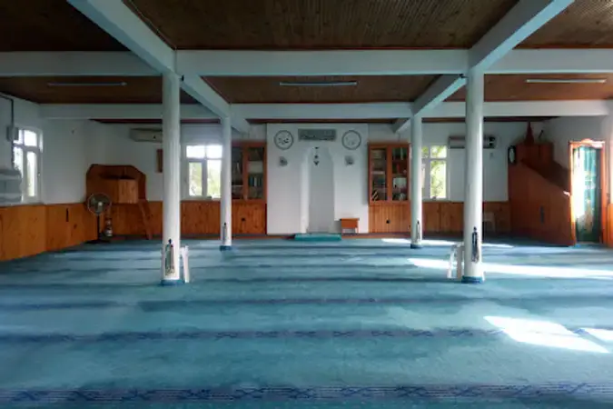 Haraççı Hz. Osman Cami kapak fotoğrafı