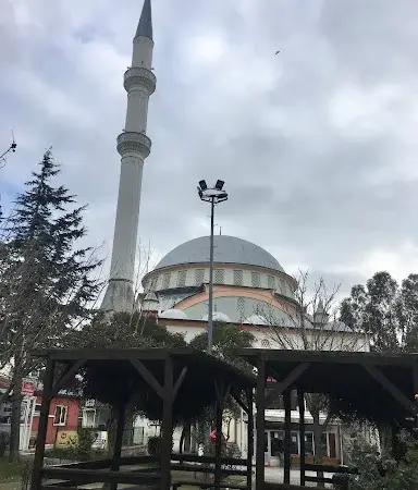 Esatpaşa Yunusemre Cami kapak fotoğrafı