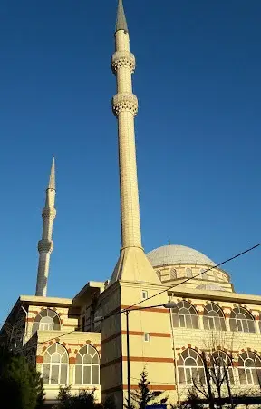Küçükbakkalköy Merkez Cami kapak fotoğrafı