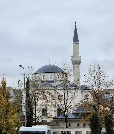 Selman-i Farisi Cami kapak fotoğrafı